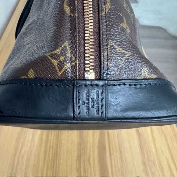 ✅AUTHENTIC✅LOUIS VUITTON ALMA PM - Picture 10 of 17